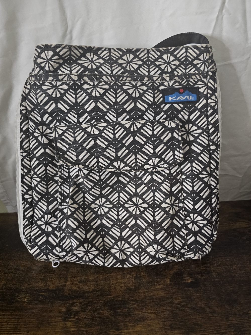 KAVU Black & White Geometric Crossbody Bag